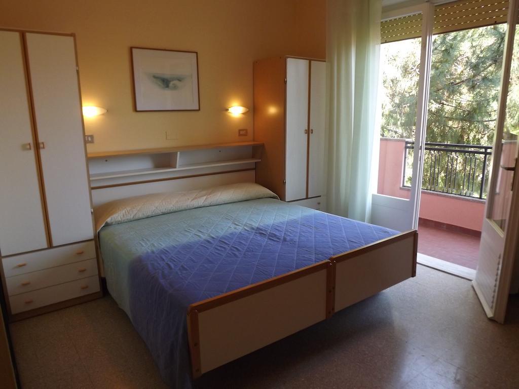 ריצ'יונה Hotel Rita חדר תמונה