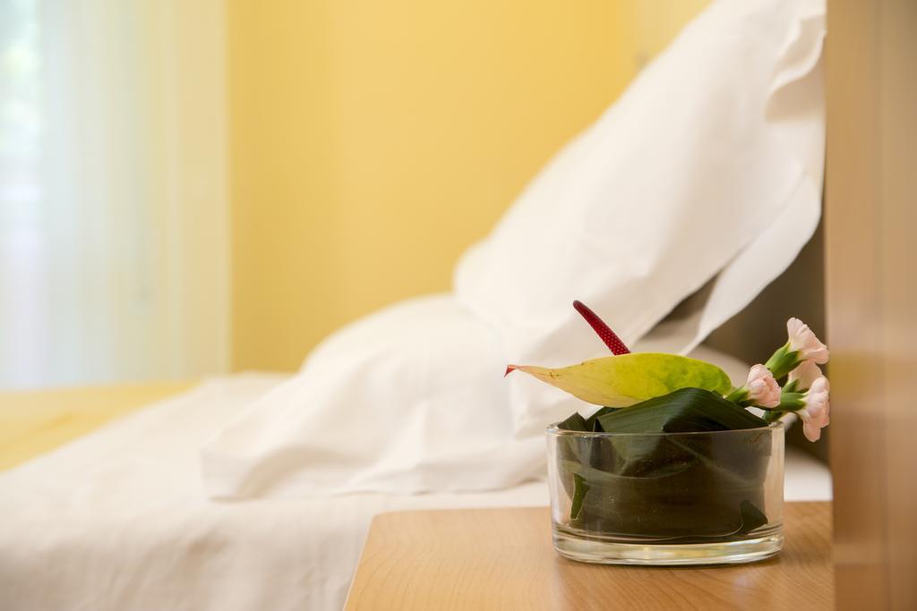 ריצ'יונה Hotel Rita מראה חיצוני תמונה